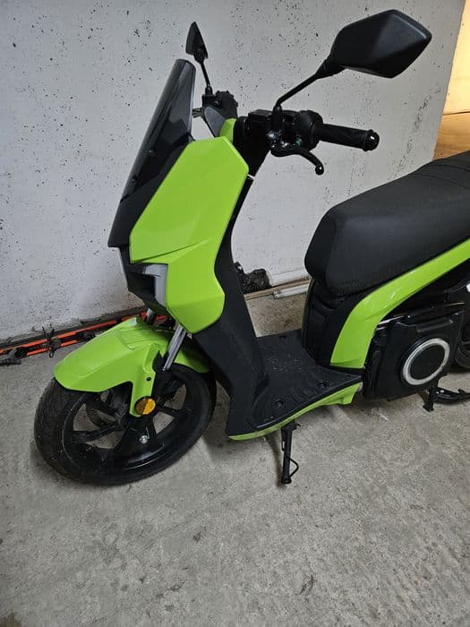 Scuter electric categoria A