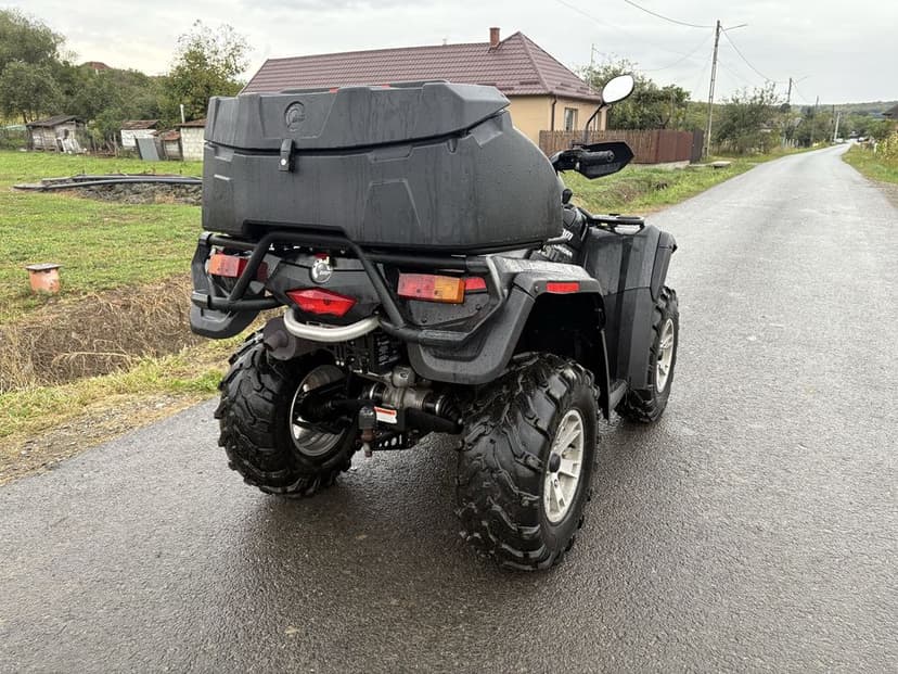 ATV Can am Outlander 800R