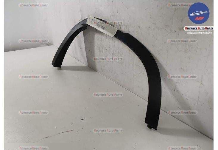 Bandou Overfender Stanga Spate original Land Rover Defender 2 2019 202