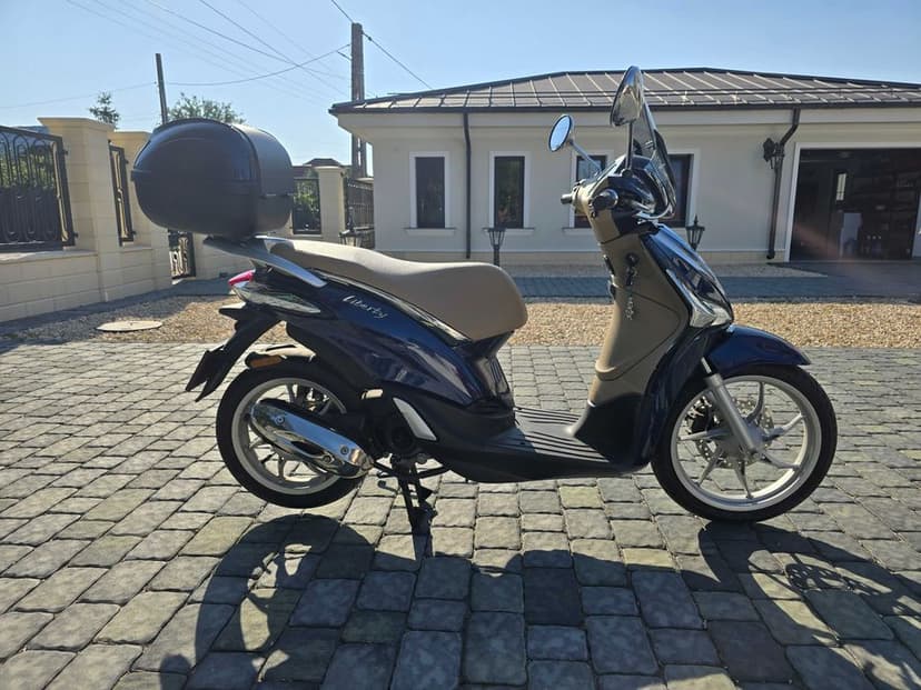 Vand scuter Piaggio Liberty 2019