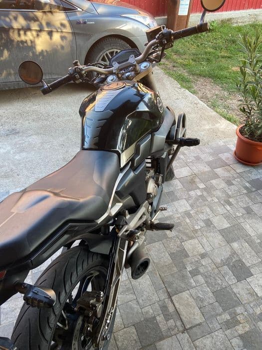 Vând Daytona Zontes G125 pentru reparat sau dezmembrat.