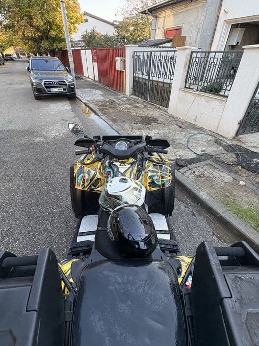 Can-Am ATV outlander max 800R