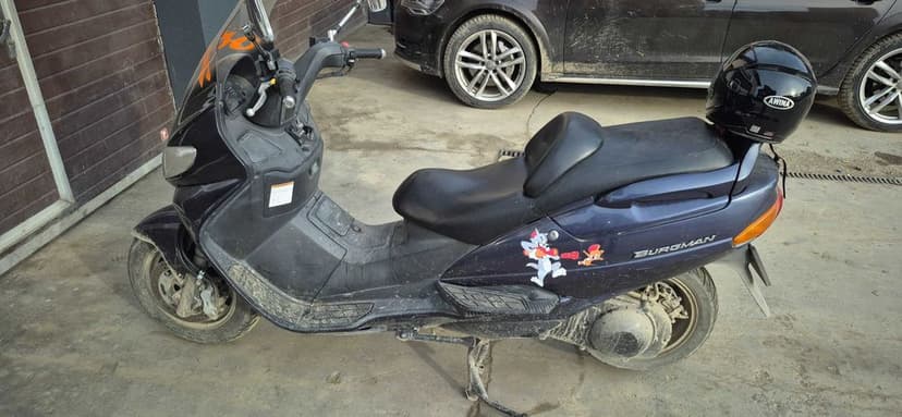 Scuter Suzuki Burgman
