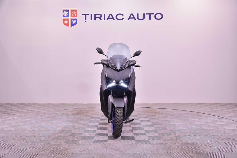 Yamaha XMAX 300, 125cc