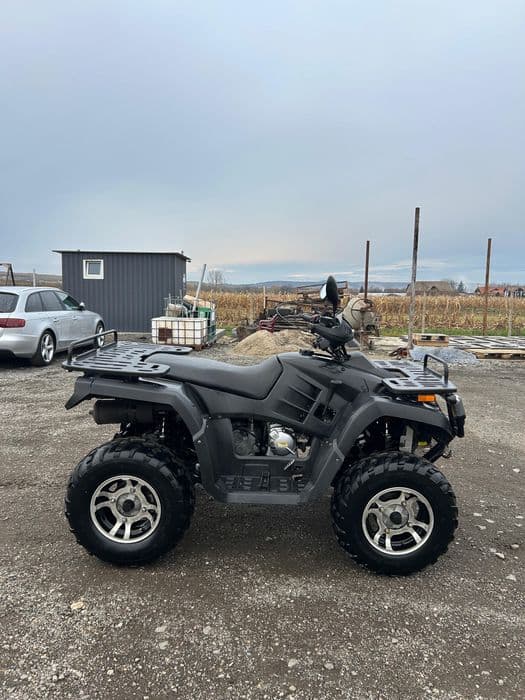 Atv Linhai Buyang 300 4x4 1000 km ( nu tgb cf moto shineray)