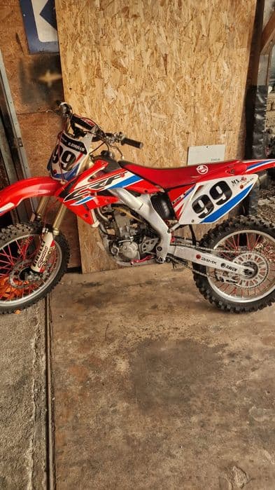Atv adly 600 2013. ===Honda crf 250 2009