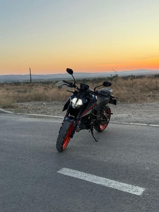 KTM Duke 125 2024
