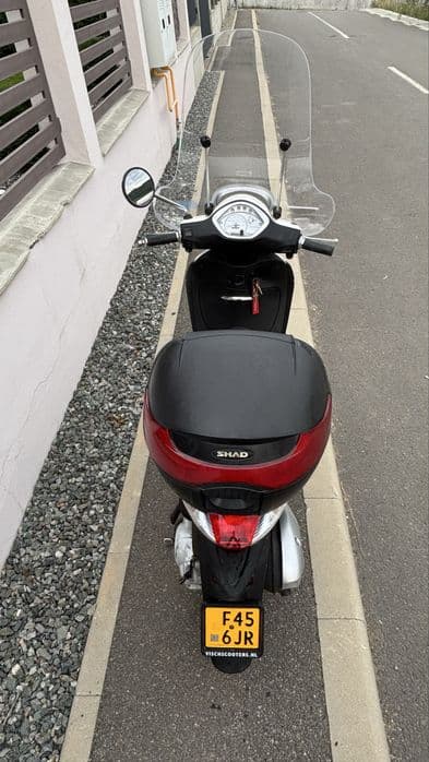 Piaggio liberty scoter 4timpi