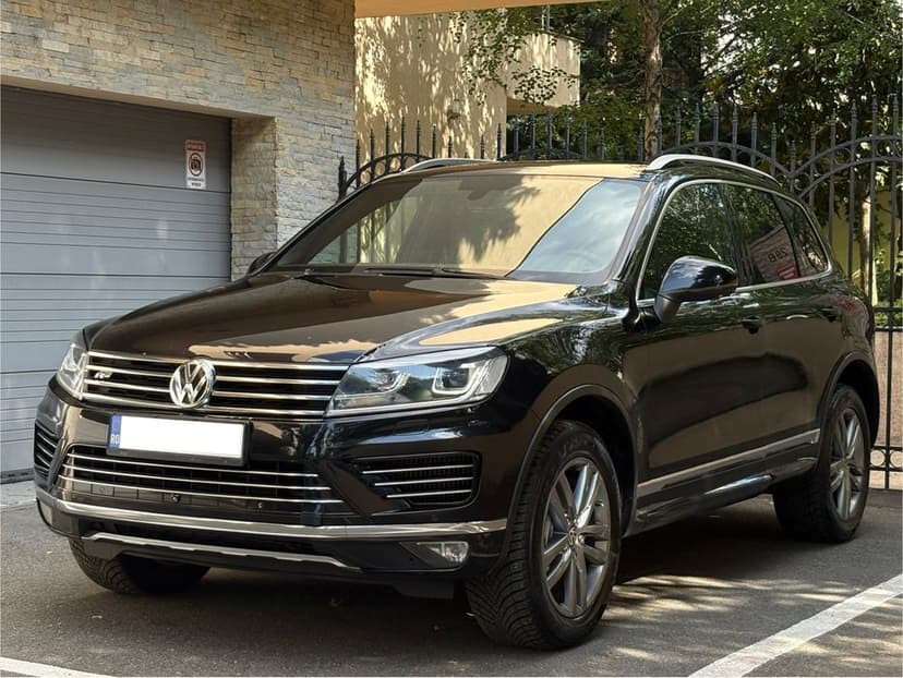 Volkswagen Touareg Pachet R Line 3.0 TDI 2017