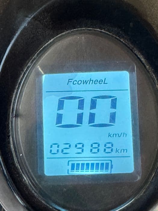 Vând scuter electric