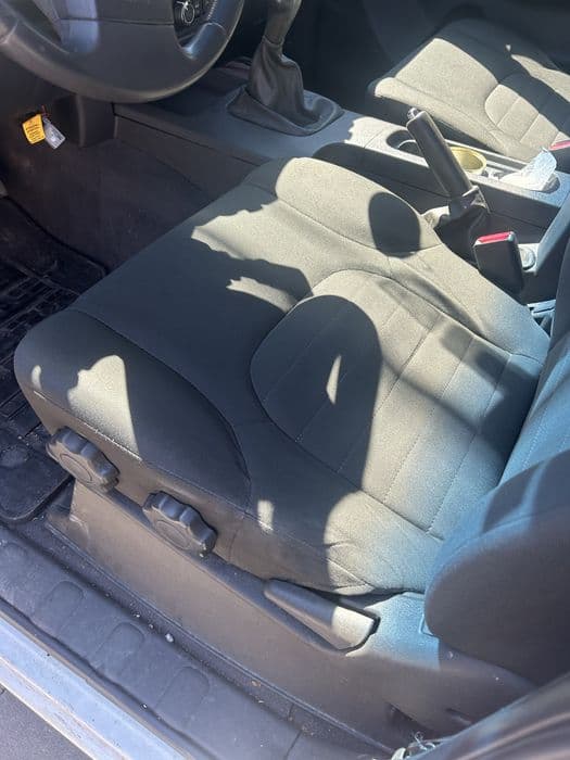 Vand Nissan NAVARA D40