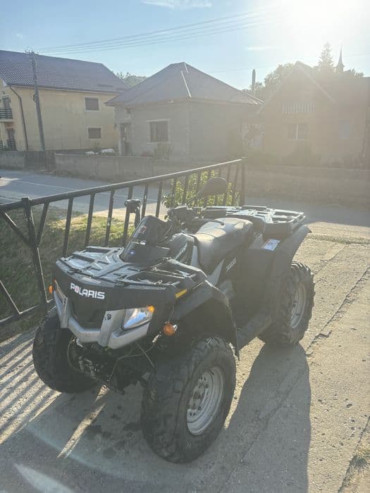 Vand atv Polaris Hawkeye 300 4x4