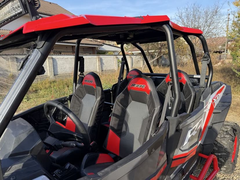 Polaris RZR XP 1000