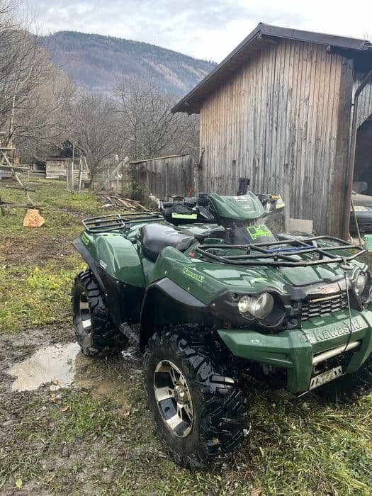 Vând kawasaki brute force 750