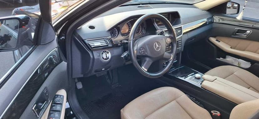 Mercedes Benz E CLASS 350 CDI 4 MATIC
