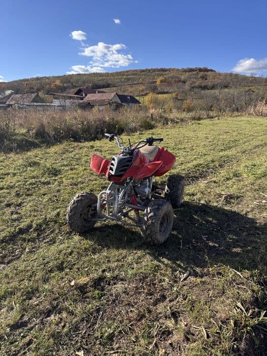 Vând atv de 200 cc