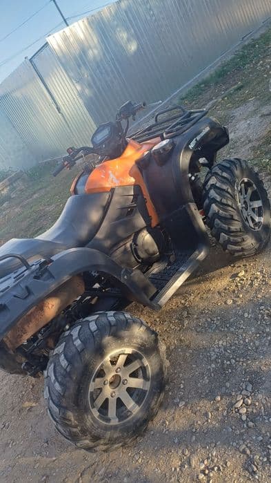 Vând atv loncin 700cc