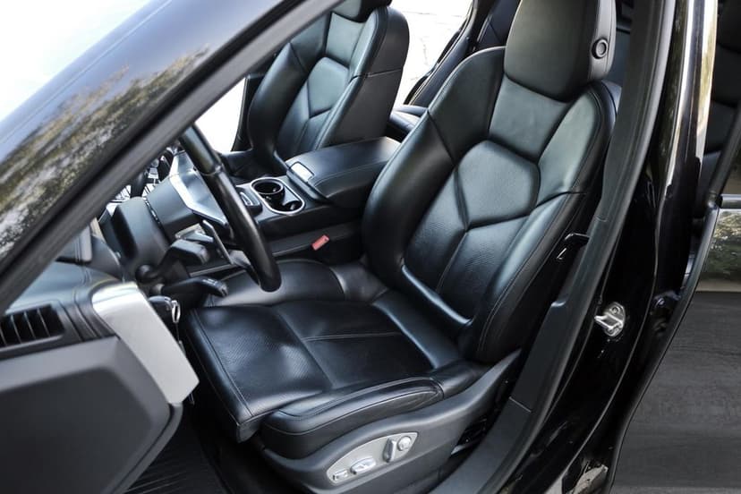 PORSCHE CAYENNE 3.0 D Panoramic Suspensie   Far Full led