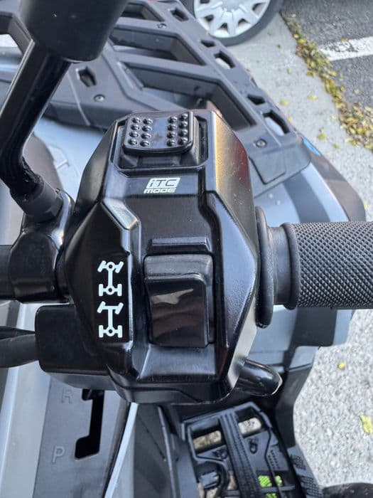 Can am outlander MAX 1000R tva deductibil