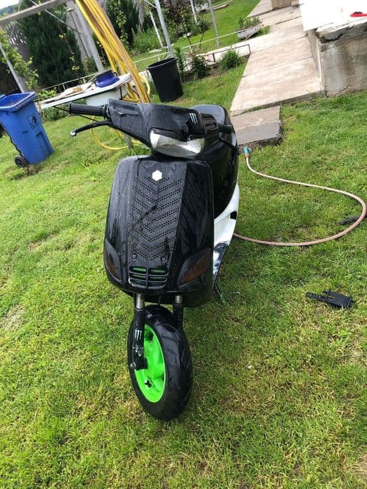 Piaggio zipp în 2 timpi