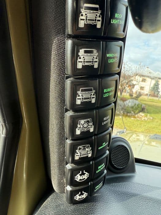 Jeep Wrangler Sahara 2013 – 2.8 CRD, 200 CP – Întreținut Impecabil