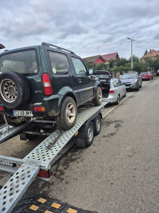 Vand 4 jnate cu anvelope suzuki jimny R15