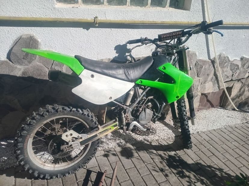 Vand kawasaki kx 85 power valv complet reconditionat pret 1000 euro