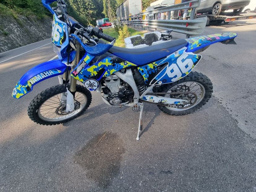 Yamaha wr 450 f înmatriculat