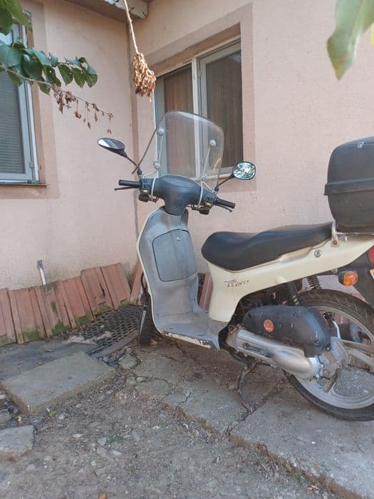 Scuter 49cm Honda sh