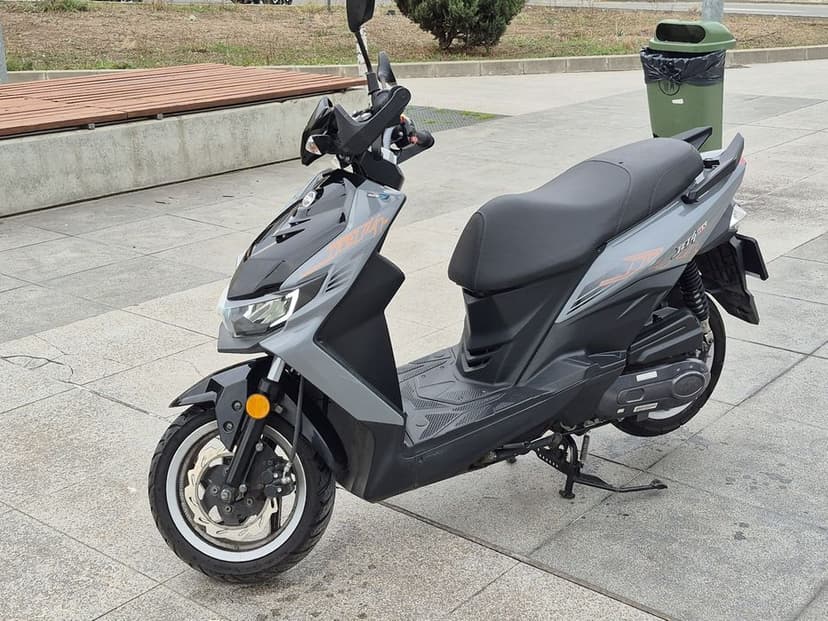 Scuter Sym jet4 rx 2022