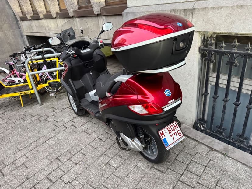 Piaggio mp 3 300 cc
