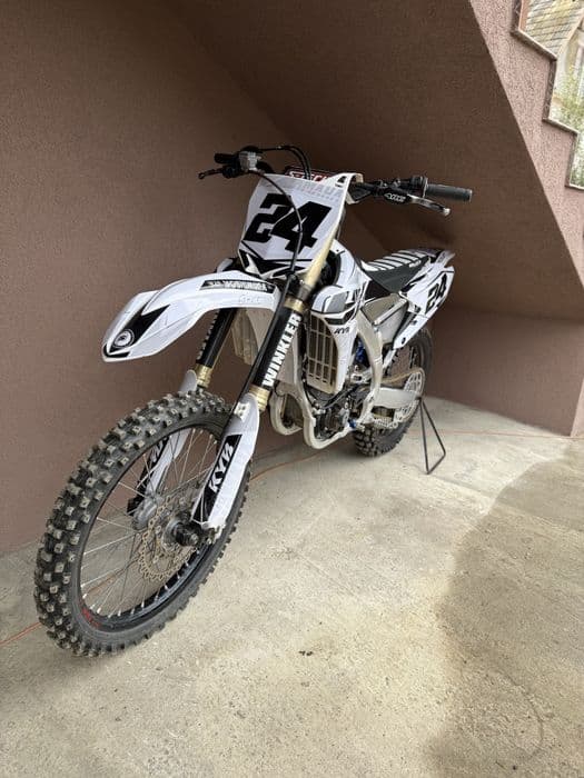 Dezmembrez !yamaha yz250f in stare perfecta