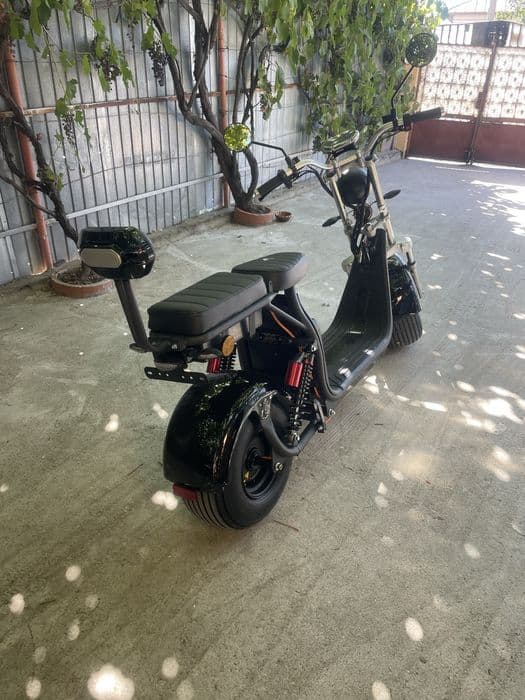 Scuter Electric 2025 JRH