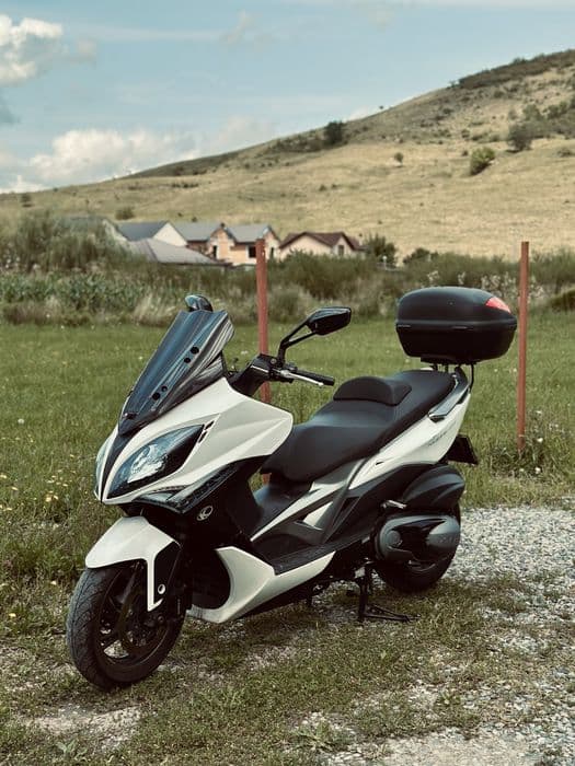 Kymco xciting 400i, inmatriculat RO, anvelopa spate noua, topcase