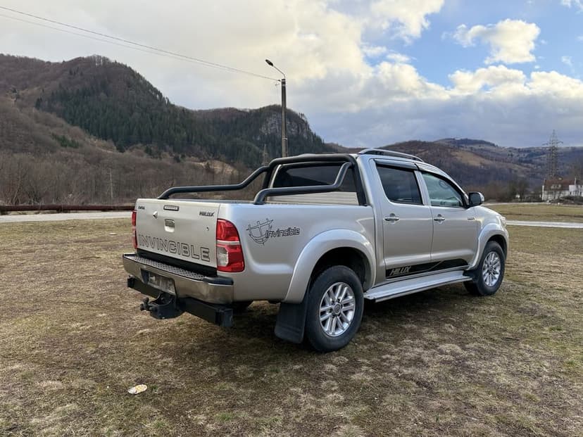 Toyota hilux 3.0/171 cp ! Euro 5