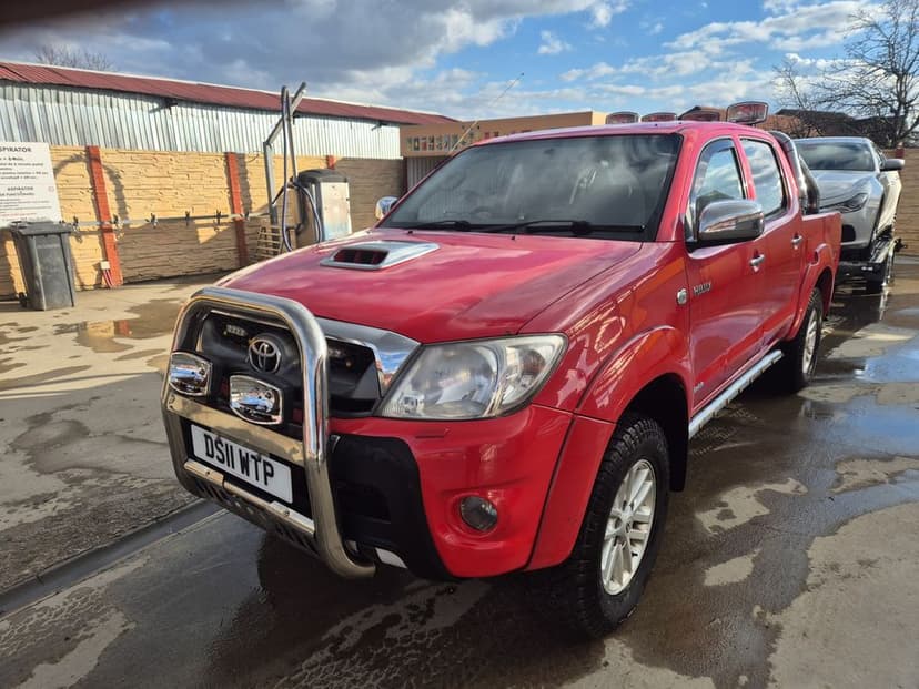 Dezmembrez Toyota Hilux 2006-2016 3.0 Manuala