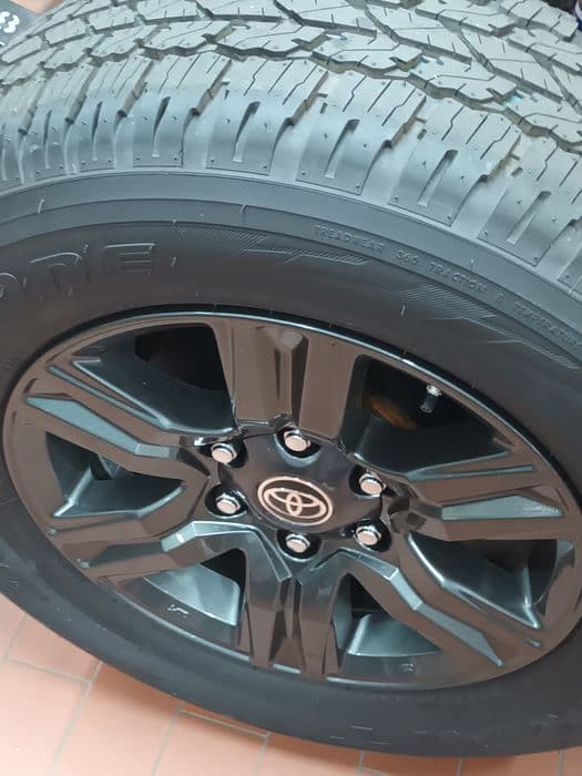 Arcuri amortizoare Toyota Hilux Originale