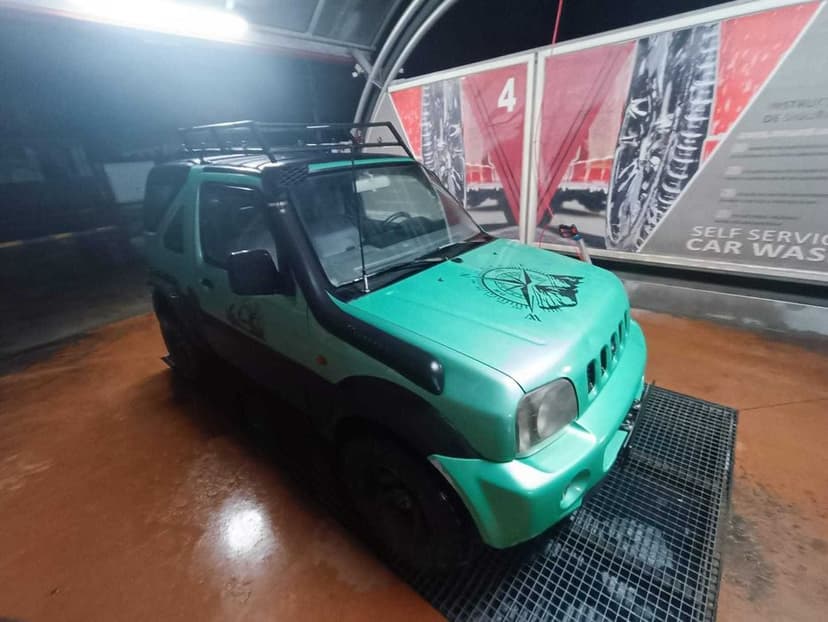 Suzuki Jimny 2002