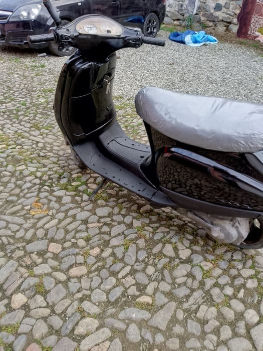 Piaggio vespa et2 ( 300 € )