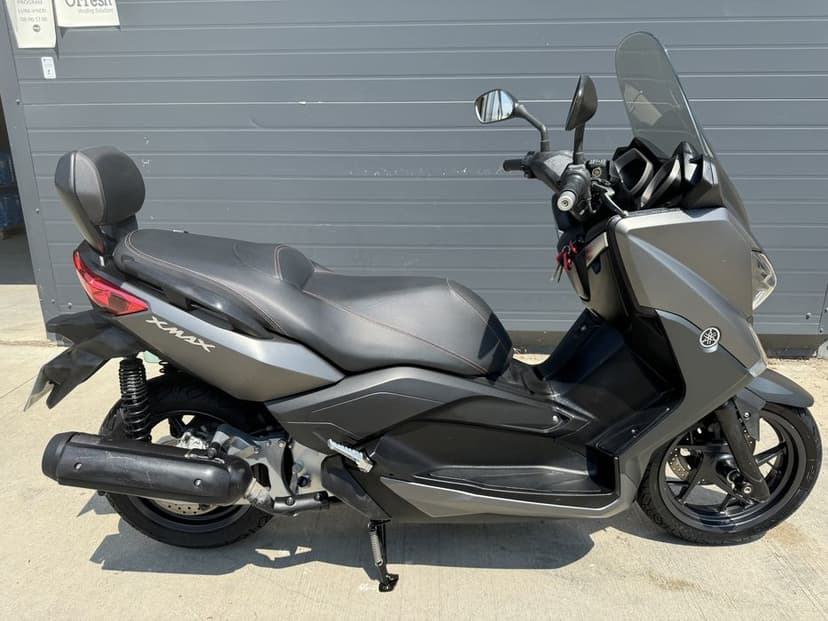 FunMoto Yamaha XMax 125 permis Cat B