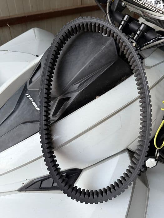 Curea redline can am renegade impecabila 30R3750