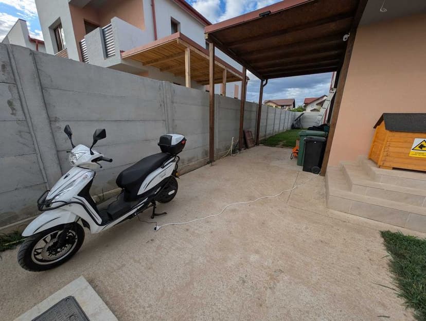 Scuter Electric RDB Hoinarul 5 ( 2000W 25 km/h Fara Permis )