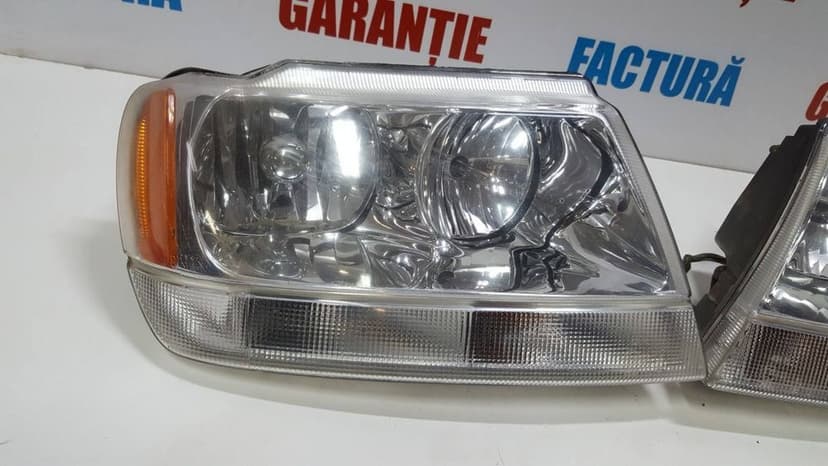 Faruri Far stânga Jeep Grand Cherokee 1999-2005 EUROPA