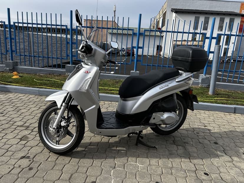 Kymco people S 125 (cat B)