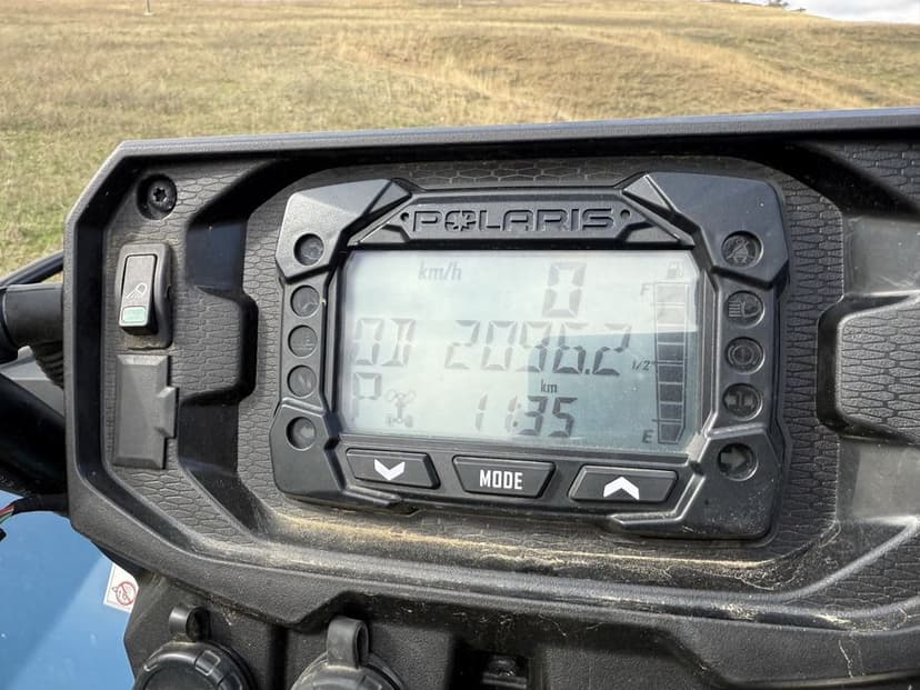 ATV Polaris Sportsman 570 eps servo/bullbar/led  2023 - 2100km