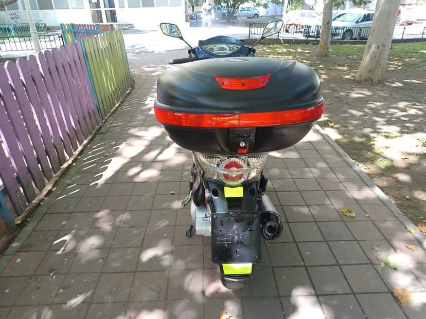 Vand scuter kimco people s125