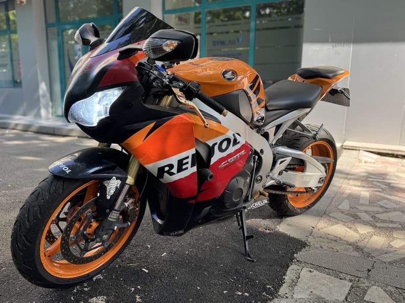 Honda CBR 1000RR Fireblade 2009