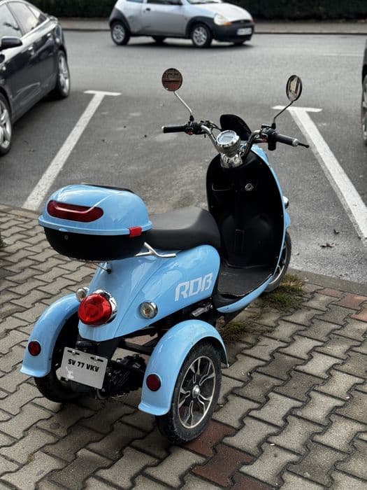 Vand triciclu E-Klass