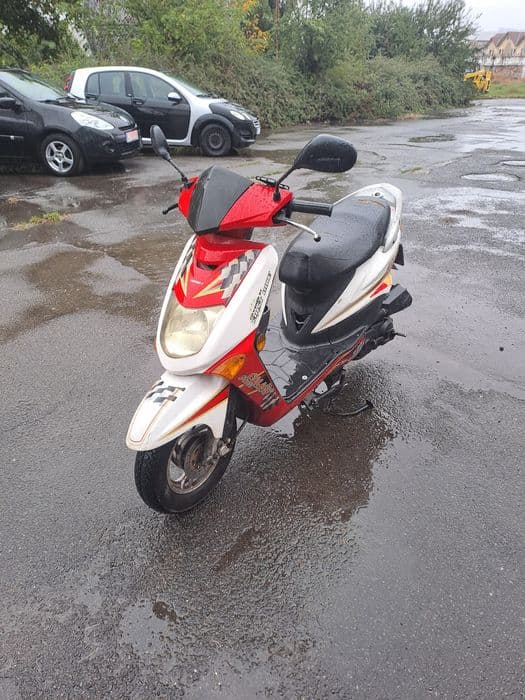 Vând scuter galaxy 49cc
