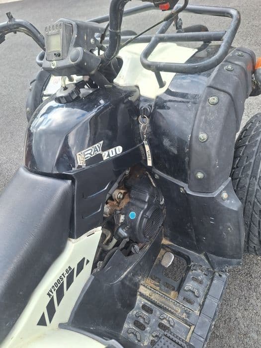 Vând/Schimb cu iPhone ATV Shineray 200 Automat